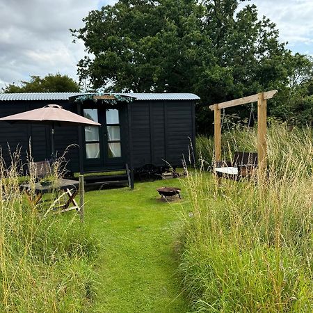 Hotel Blue Sky Huts Chediston Esterno foto